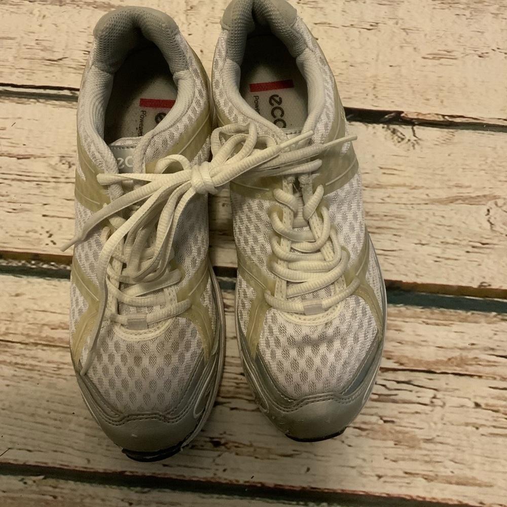 ECCO Women’s‎ Sneakers Size 6 6.5